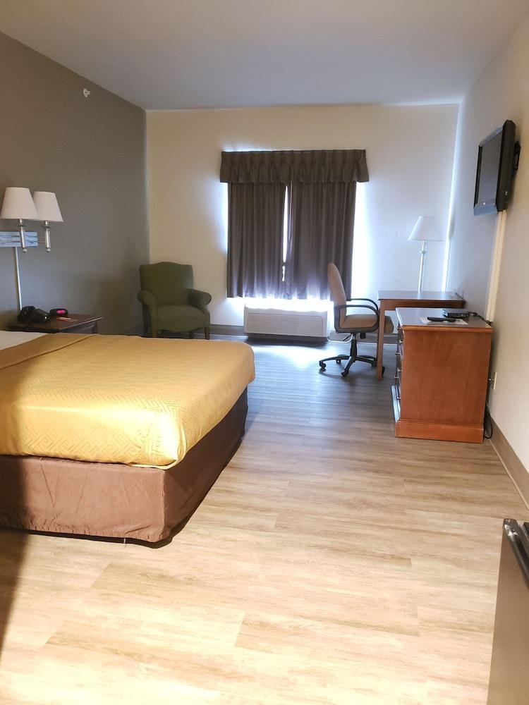 Econo Lodge Anderson Bagian luar foto