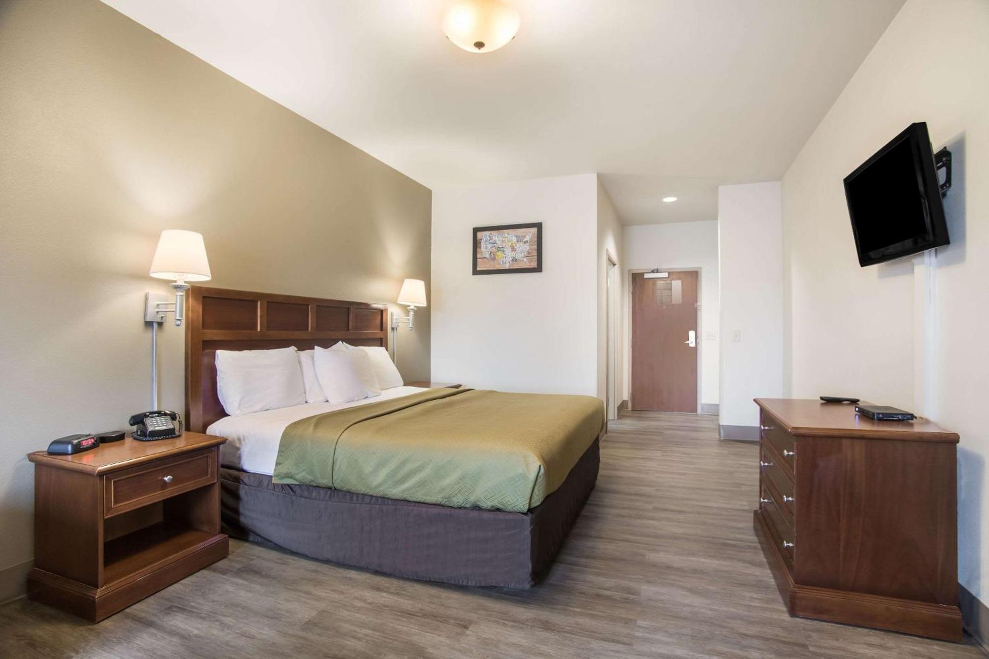 Econo Lodge Anderson Bagian luar foto